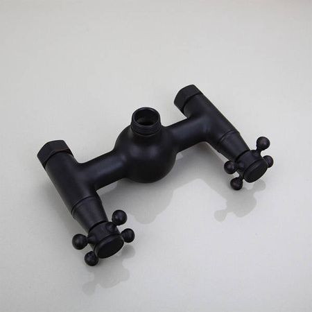 CONJUNTO DE DUCHA RETRO CAMILLA SUPERFICIAL S-1158B NEGRO